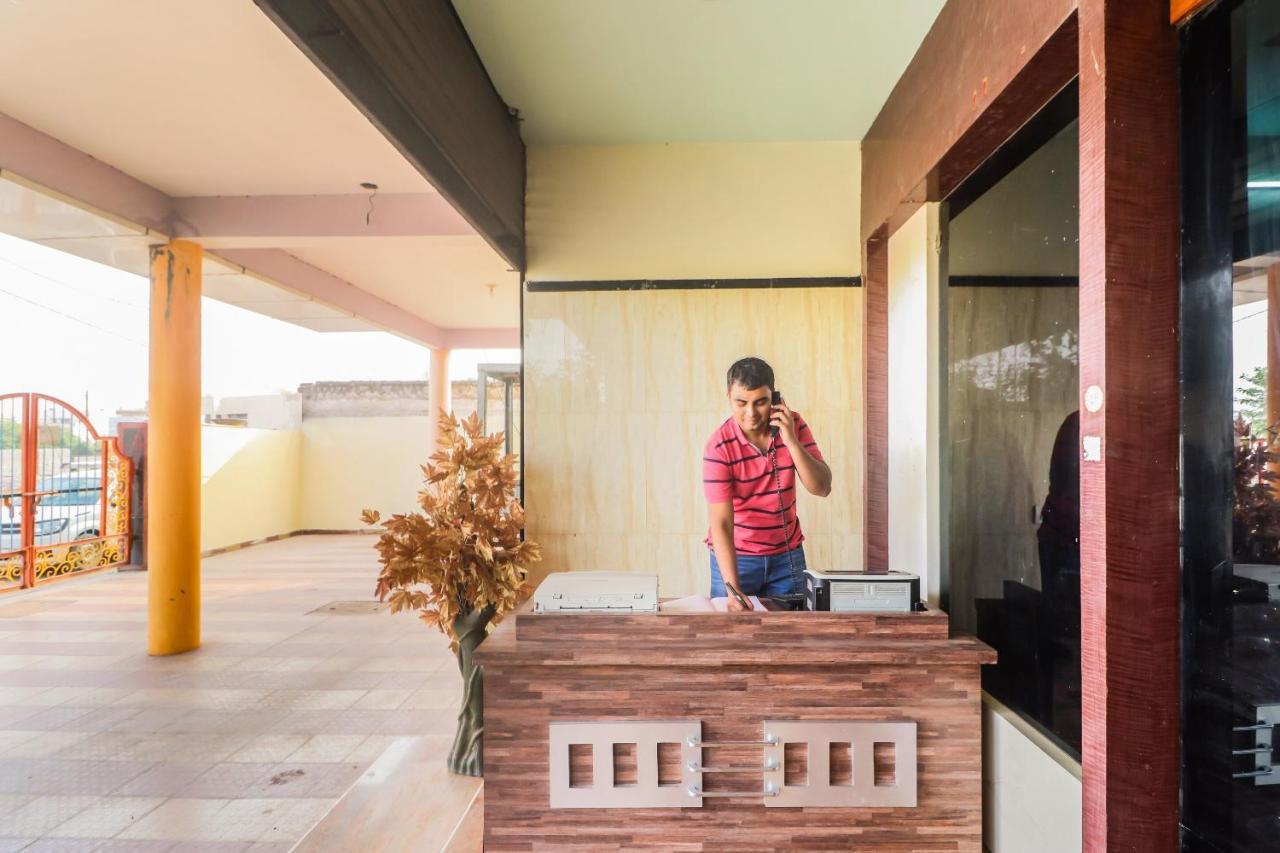 Spot On 65446 Hotel Kingston Raipur  Bagian luar foto